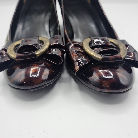 Stuart Weitzman slip on shoes size 7 1/2 - Picture 12 of 15
